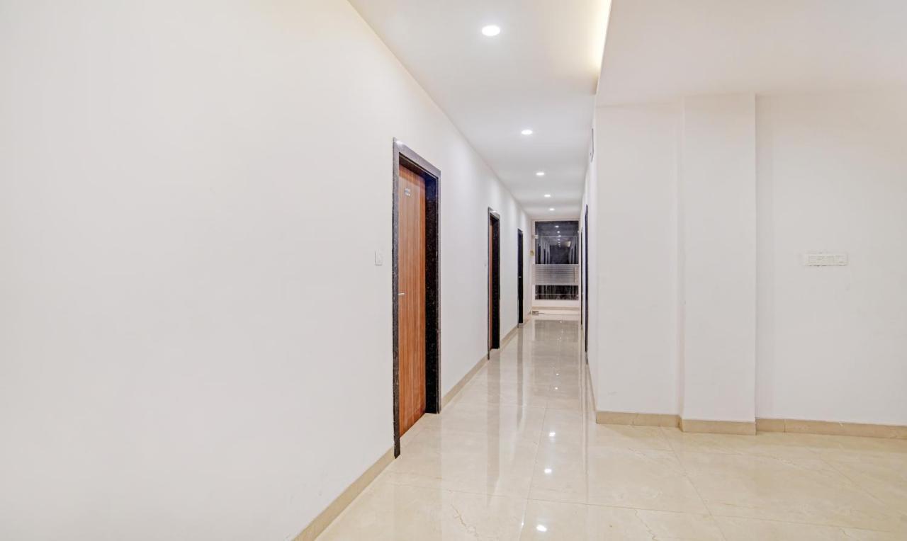 Treebo Trend Hotel Shivaay Indore Buitenkant foto