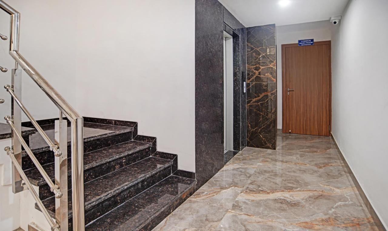Treebo Trend Hotel Shivaay Indore Buitenkant foto
