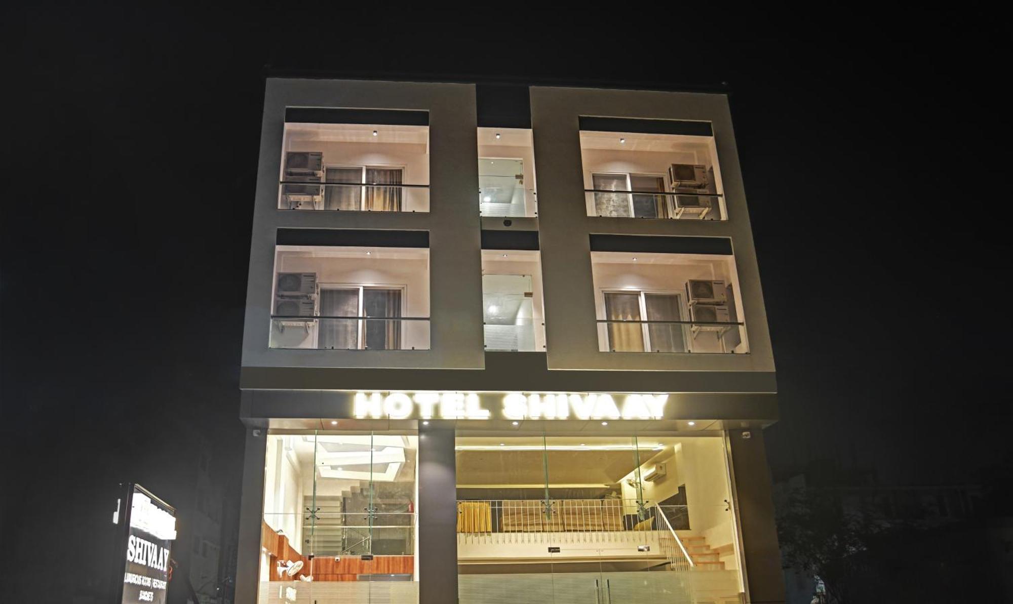 Treebo Trend Hotel Shivaay Indore Buitenkant foto
